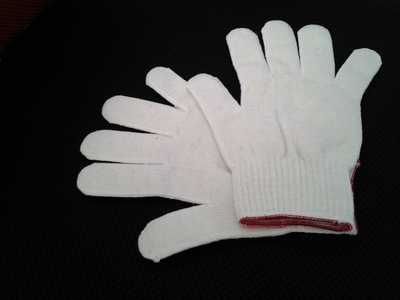 勞保手套生產(chǎn)廠家山東夢(mèng)瑤星手套_安全用品欄目