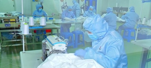 泰州醫(yī)藥企業(yè)加緊生產(chǎn)防護用品 助力各地抗疫