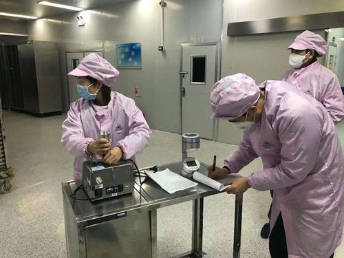 抗擊疫情 你我同在 防護(hù)用品生產(chǎn)中的中國(guó)力量與全民擔(dān)當(dāng)